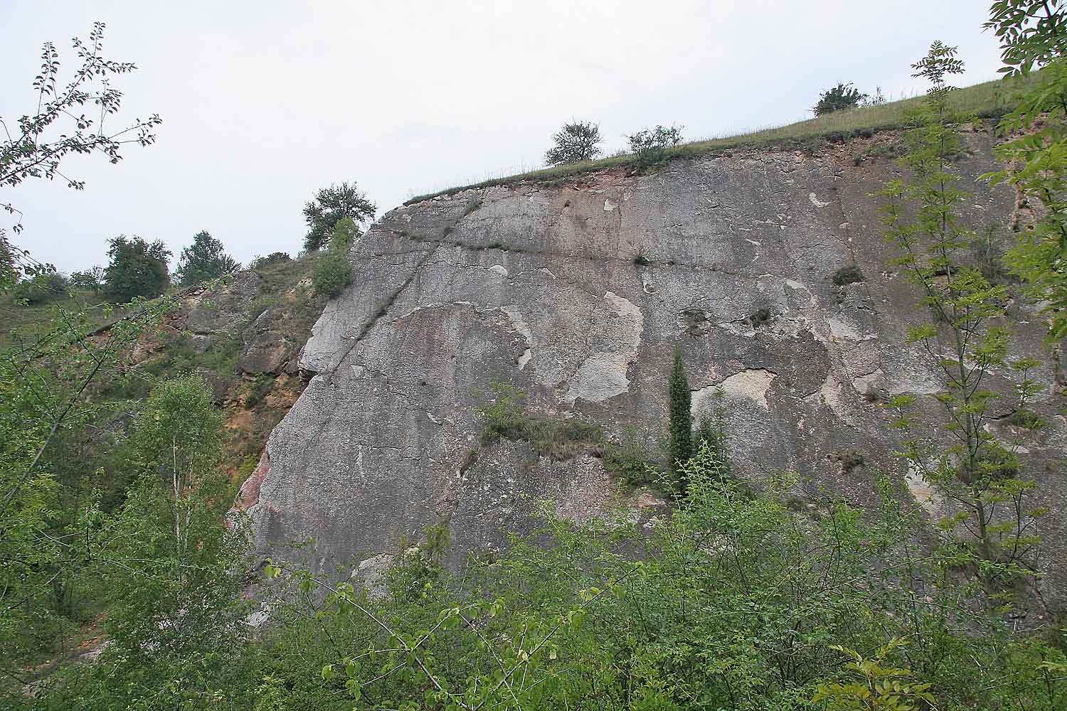 Opatřilka · Červený lom